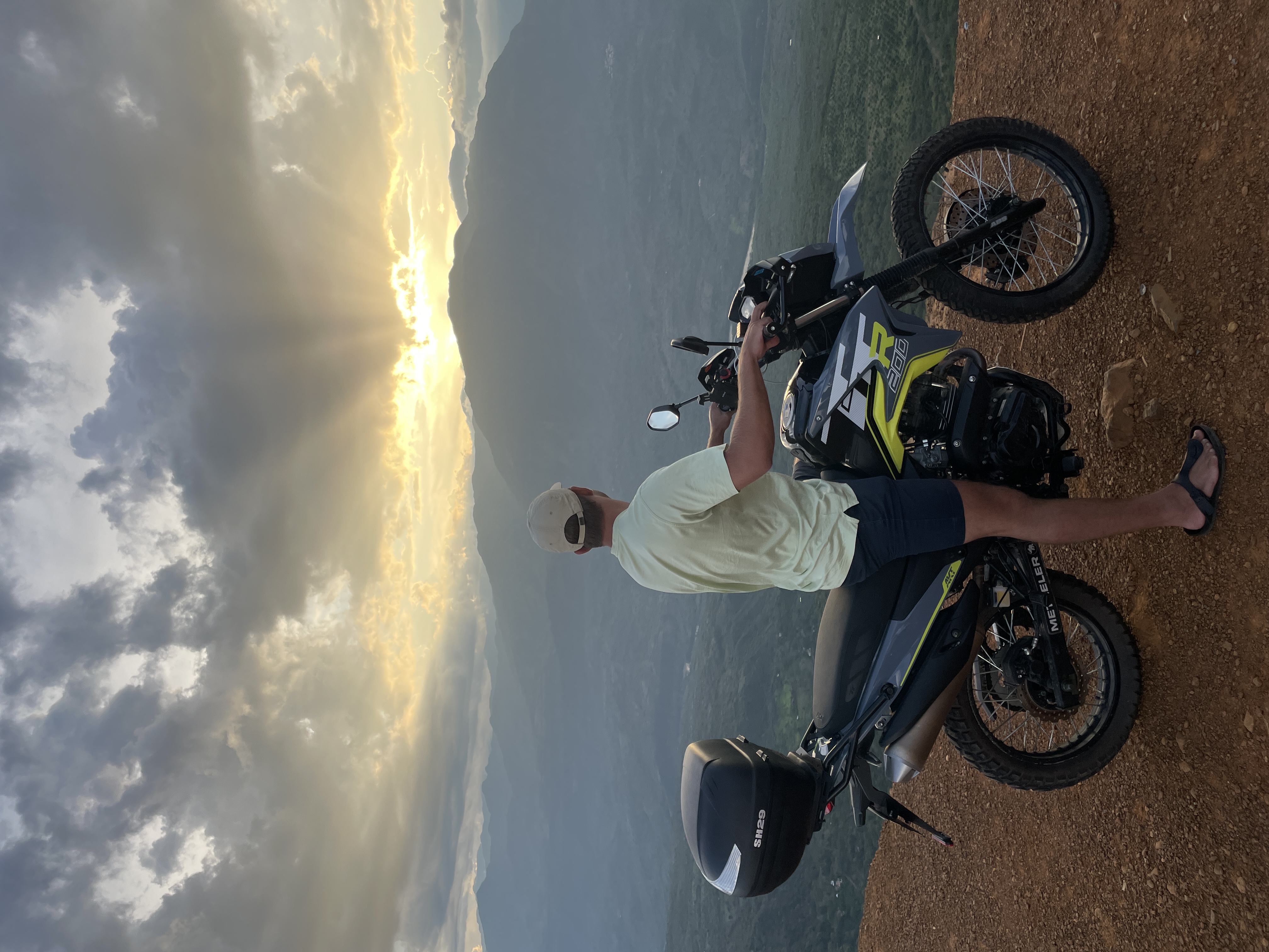 Palomino — Moto Moto gallery photo 5